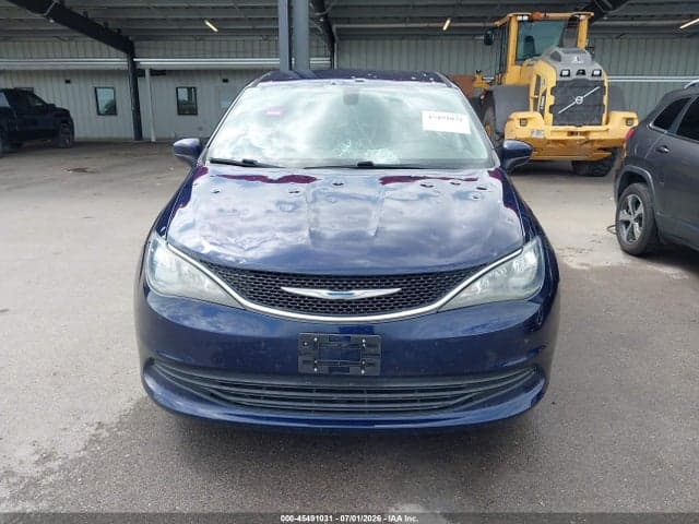 2017 CHRYSLER PACIFICA TOURING 12