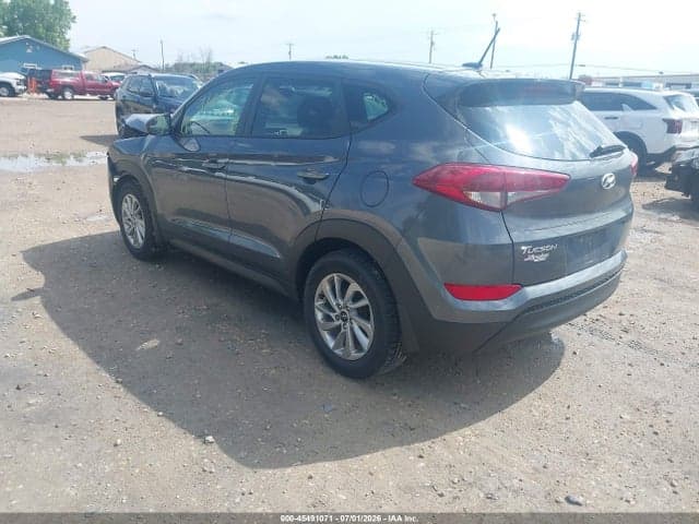 2017 HYUNDAI TUCSON SE 3