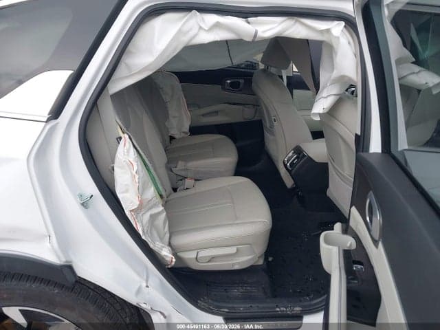 2025 KIA SORENTO SX 8