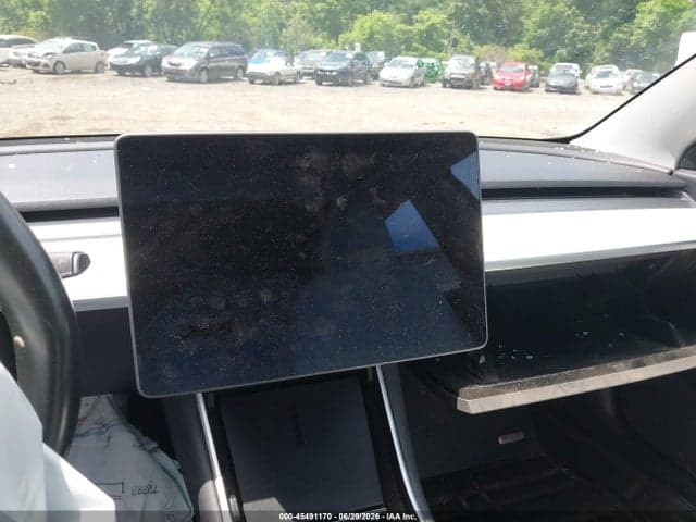 2018 TESLA MODEL 3 LONG RANGE/PERFORMANCE 17