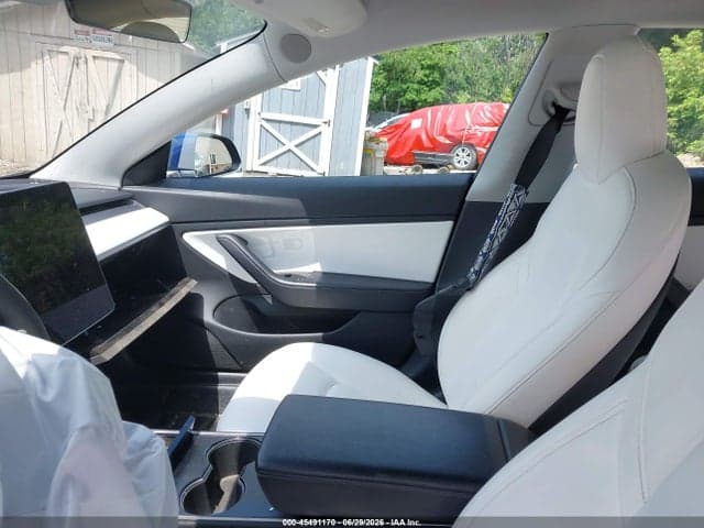 2018 TESLA MODEL 3 LONG RANGE/PERFORMANCE 5
