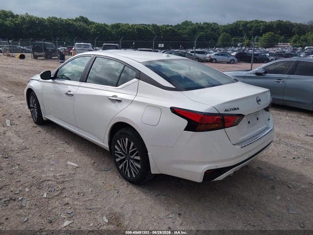 2023 NISSAN ALTIMA SV INTELLIGENT AWD 3