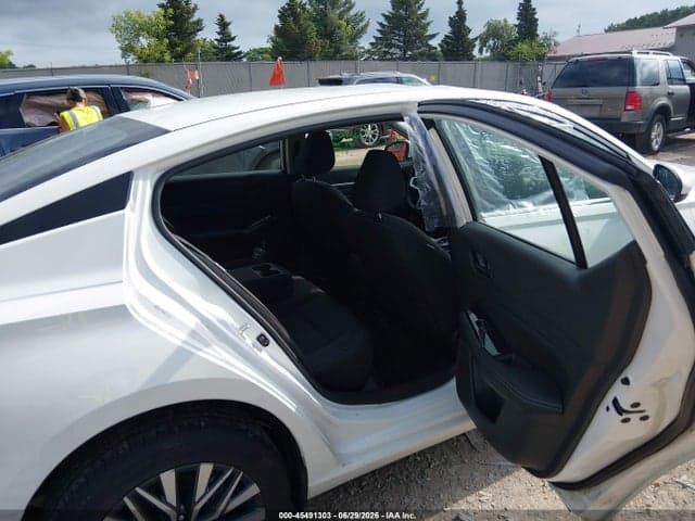 2023 NISSAN ALTIMA SV INTELLIGENT AWD 8