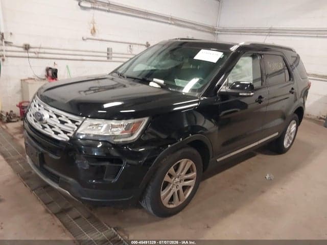 2018 FORD EXPLORER XLT 2
