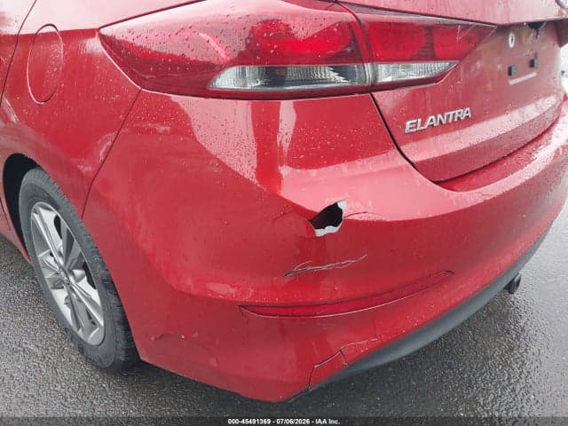 2017 HYUNDAI ELANTRA SE 6