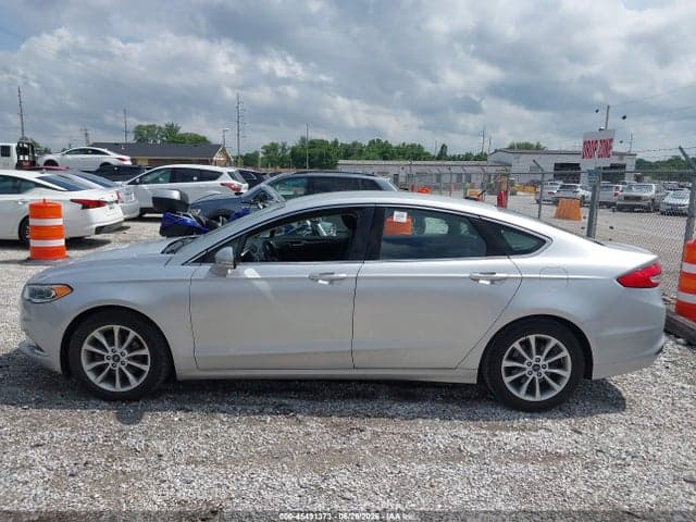 2017 FORD FUSION SE 14