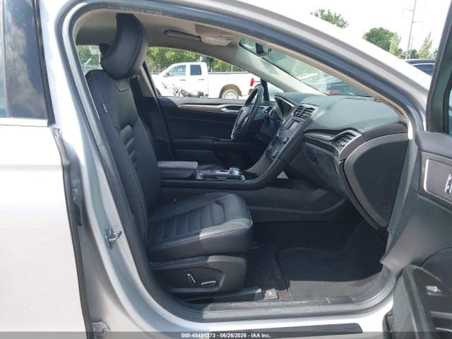 2017 FORD FUSION SE 5