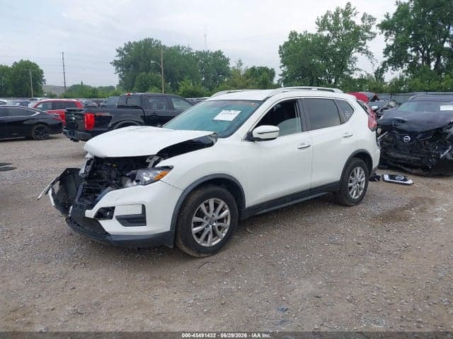 2018 NISSAN ROGUE SV 2