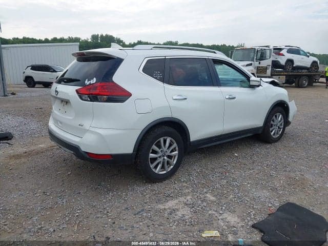 2018 NISSAN ROGUE SV 4