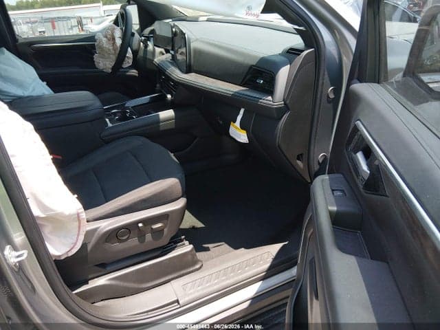 2025 CHEVROLET SUBURBAN 4WD LS 5