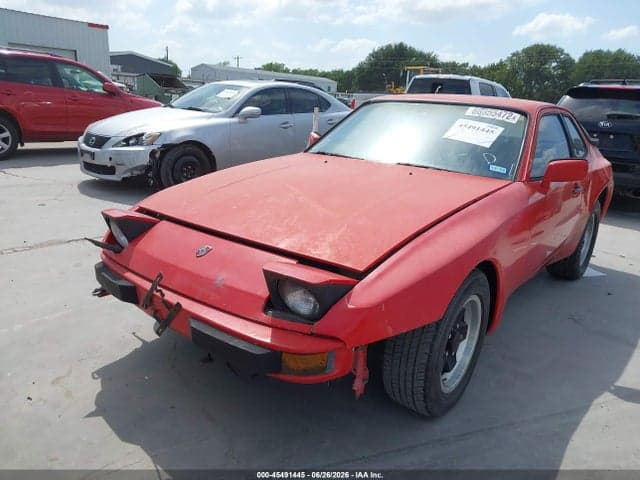 1984 PORSCHE 944 2