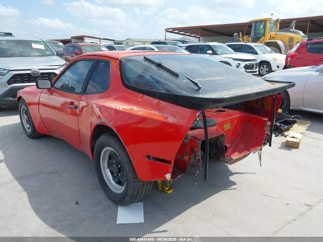 1984 PORSCHE 944 3