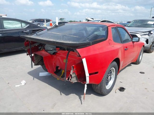 1984 PORSCHE 944 4