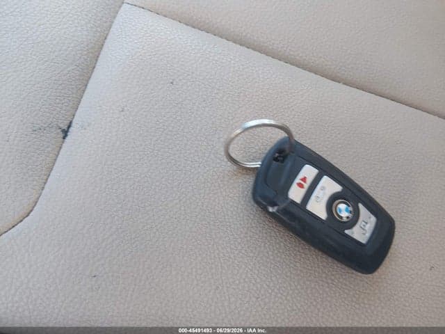 2017 BMW 320I 11