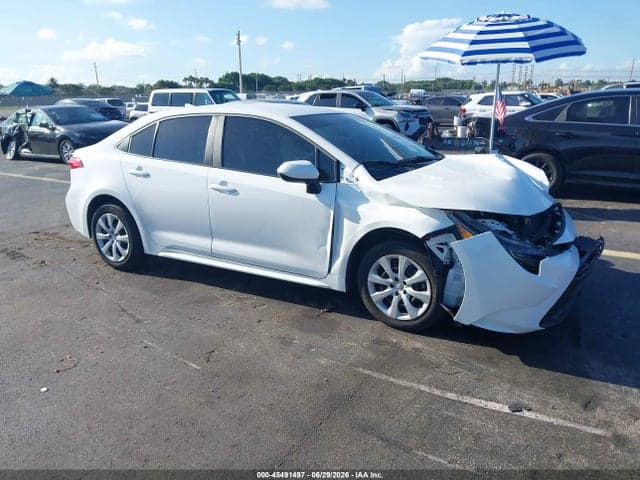 2024 TOYOTA COROLLA LE 1