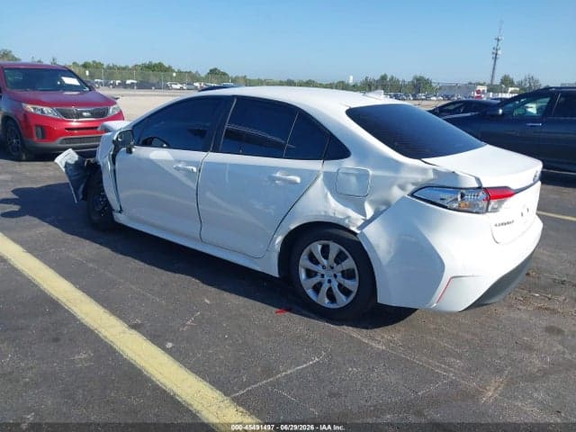 2024 TOYOTA COROLLA LE 3