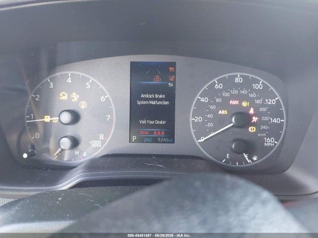 2024 TOYOTA COROLLA LE 7