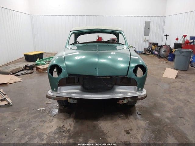 1951 FORD VICTORIA 12
