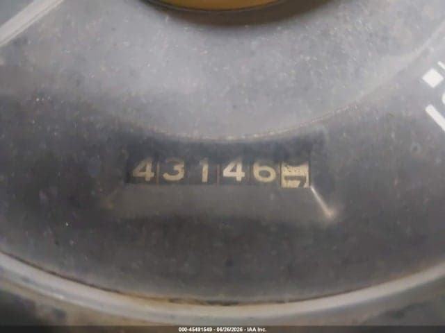 1951 FORD VICTORIA 15