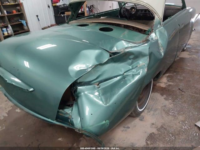 1951 FORD VICTORIA 6