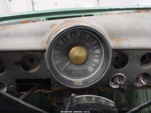 1951 FORD VICTORIA 7