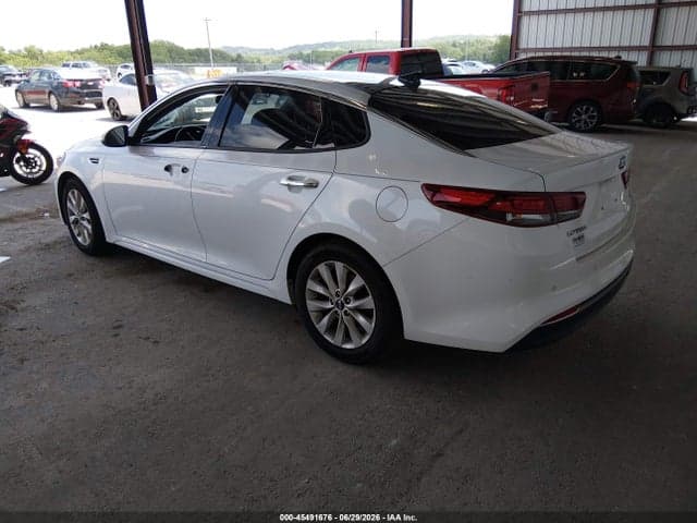 2018 KIA OPTIMA S 3
