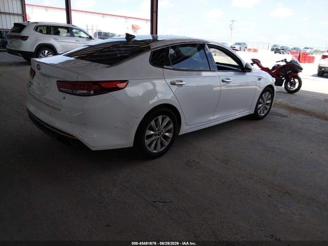 2018 KIA OPTIMA S 4