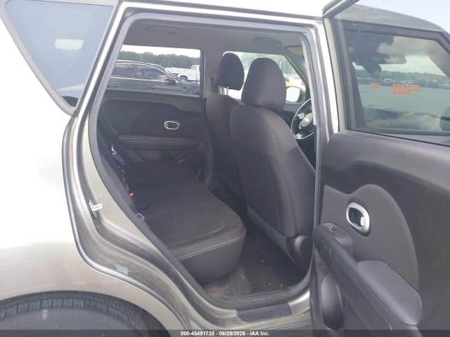 2017 KIA SOUL 8
