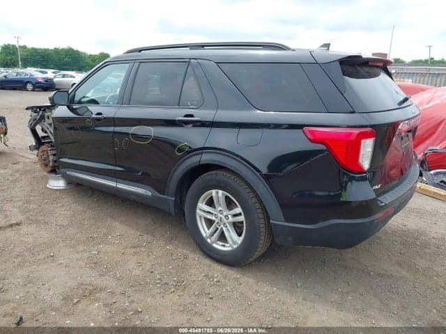 2021 FORD EXPLORER XLT 3