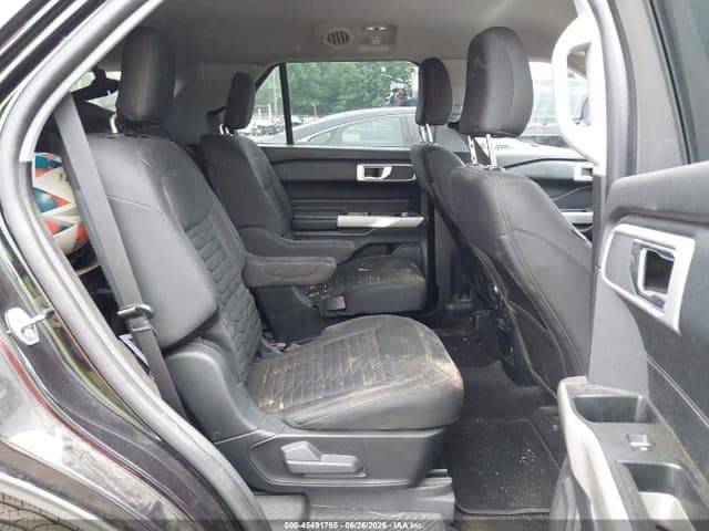 2021 FORD EXPLORER XLT 8