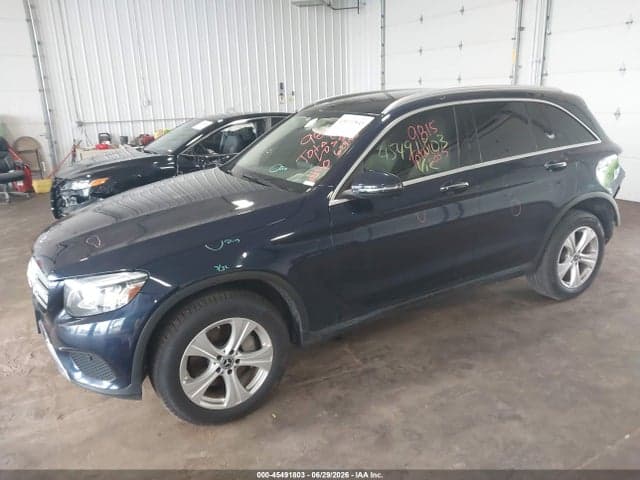 2018 MERCEDES-BENZ GLC 300 4MATIC 2