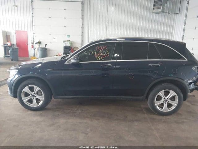 2018 MERCEDES-BENZ GLC 300 4MATIC 15