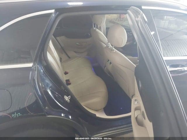 2018 MERCEDES-BENZ GLC 300 4MATIC 8
