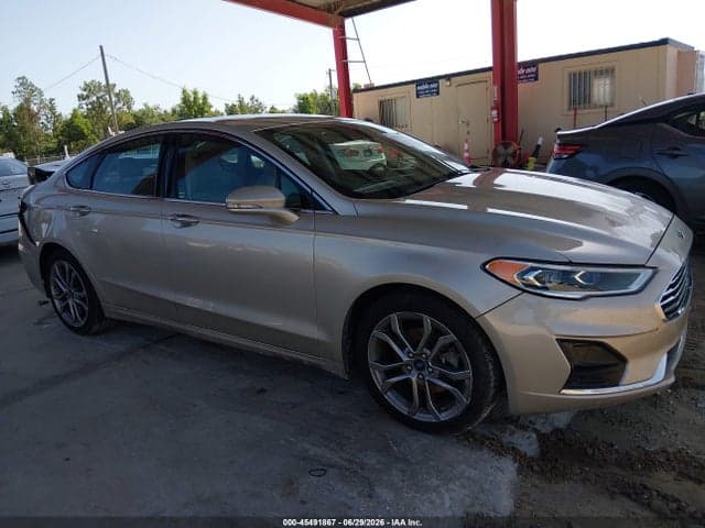 2019 FORD FUSION SEL 13
