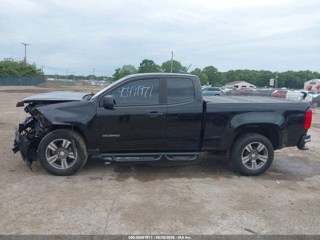 2017 CHEVROLET COLORADO 2WD WT 15