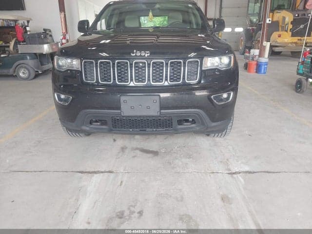 2018 JEEP GRAND CHEROKEE LAREDO E 4X4 18