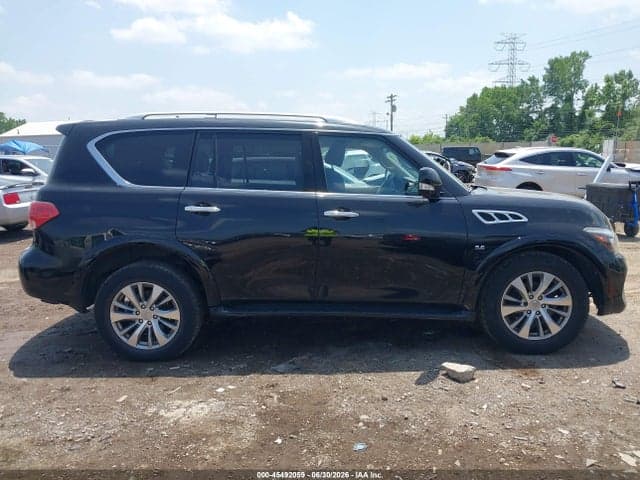 2017 INFINITI QX80 14