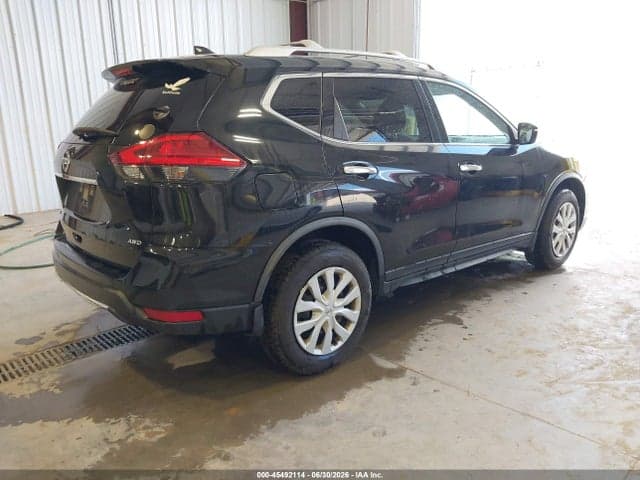 2017 NISSAN ROGUE S 4