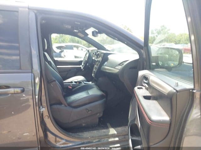 2019 DODGE GRAND CARAVAN GT 5