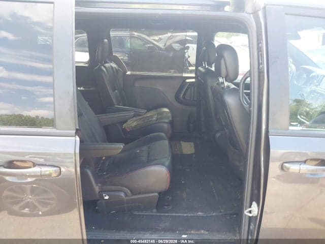 2019 DODGE GRAND CARAVAN GT 8