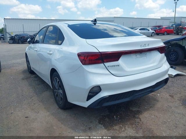 2023 KIA FORTE LXS 3