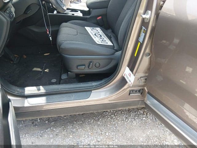 2020 HYUNDAI SANTA FE SEL 6