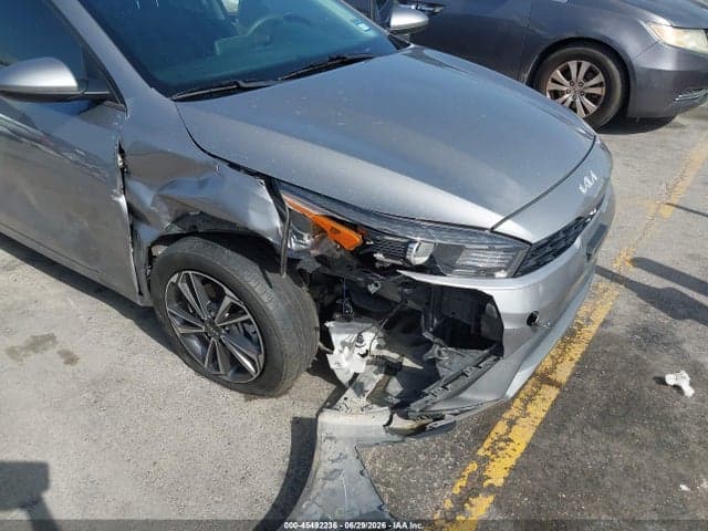 2023 KIA FORTE LXS 6