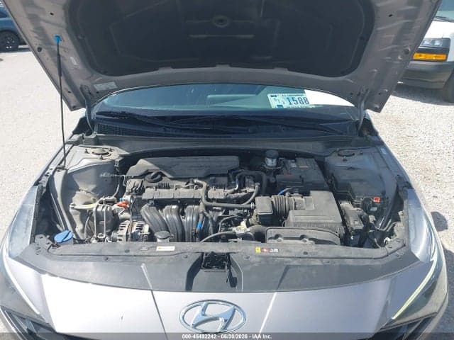 2023 HYUNDAI ELANTRA SE 10