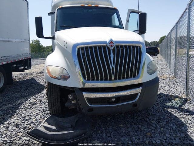 2018 INTERNATIONAL LT 12