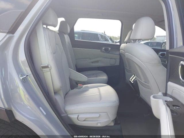 2022 KIA SORENTO SX 8