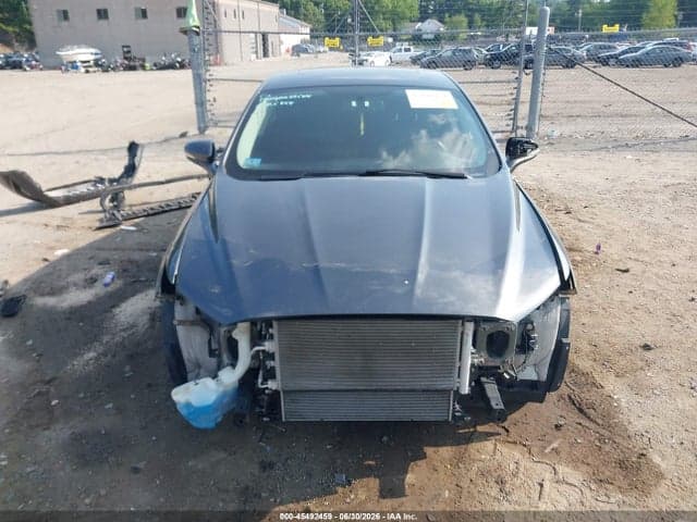 2017 FORD FUSION SE 13