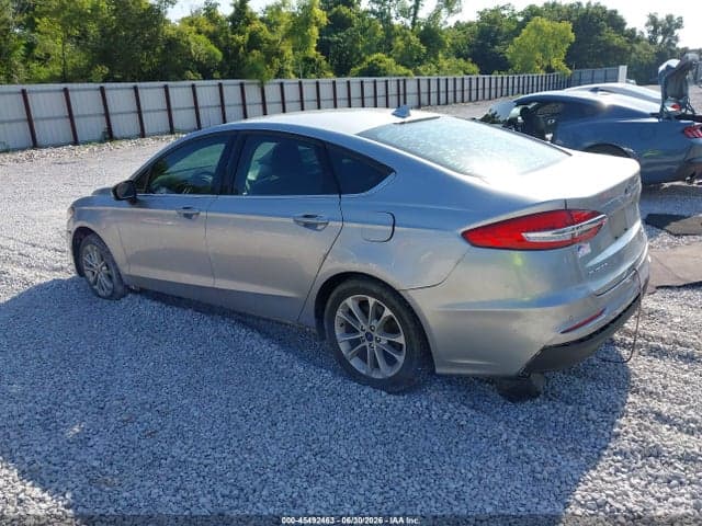 2020 FORD FUSION SE 3