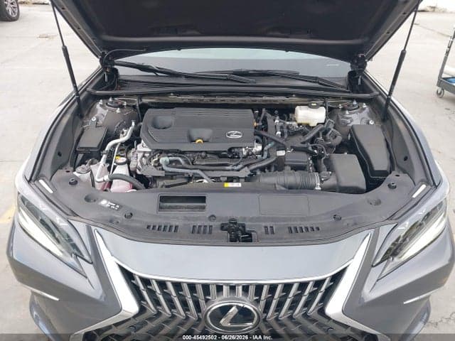 2025 LEXUS ES 300H LUXURY 10