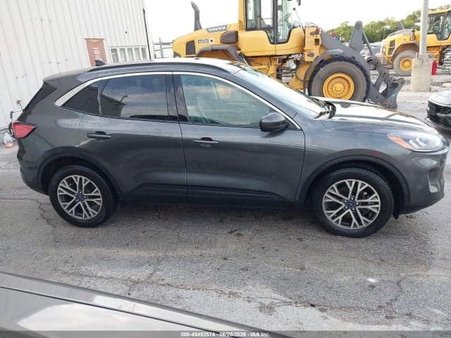 2020 FORD ESCAPE SEL 14
